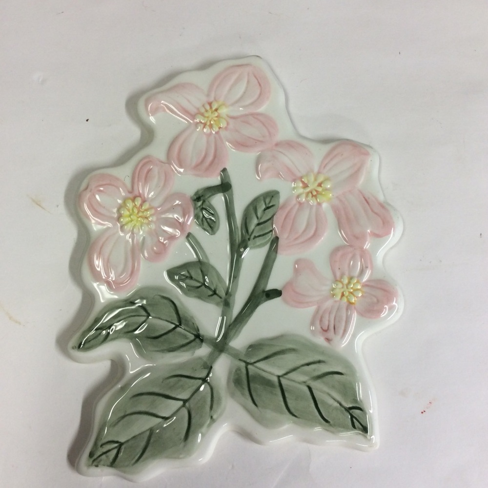 Treasure Craft 1996 VTG Cream Pink Floral Trivet